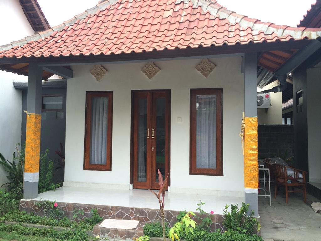 Linggy Homestay Lembongan Buitenkant foto